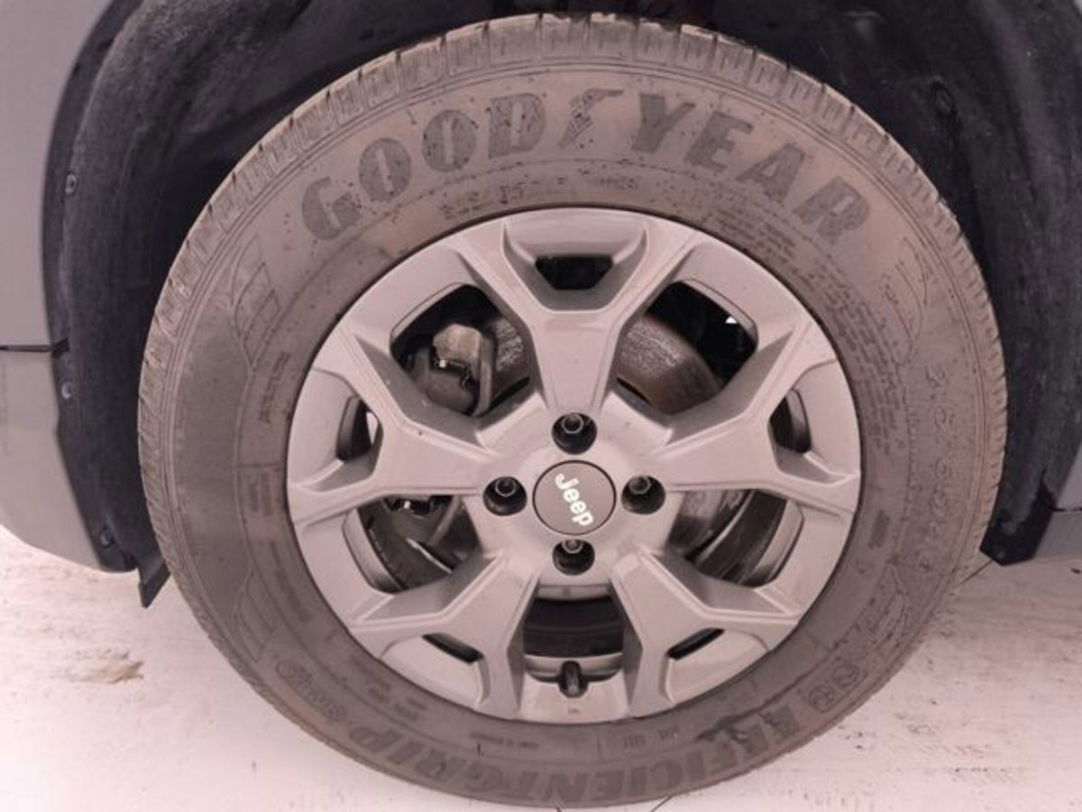 Jeep Avenger 1.2 turbo Longitude fwd 100cv (9)