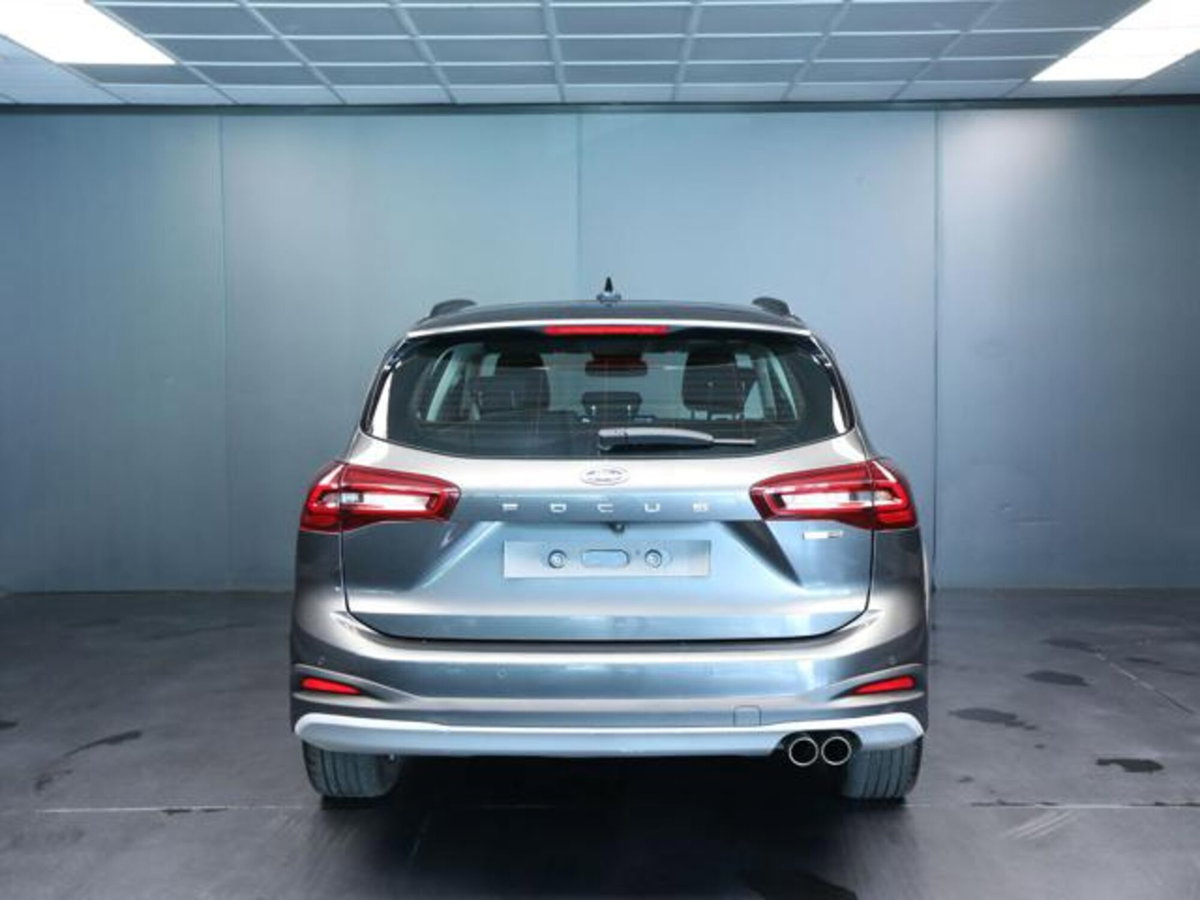 Ford Focus Station Wagon 1.0 EcoBoost Hybrid 125 CV Powershift SW Active Style (5)