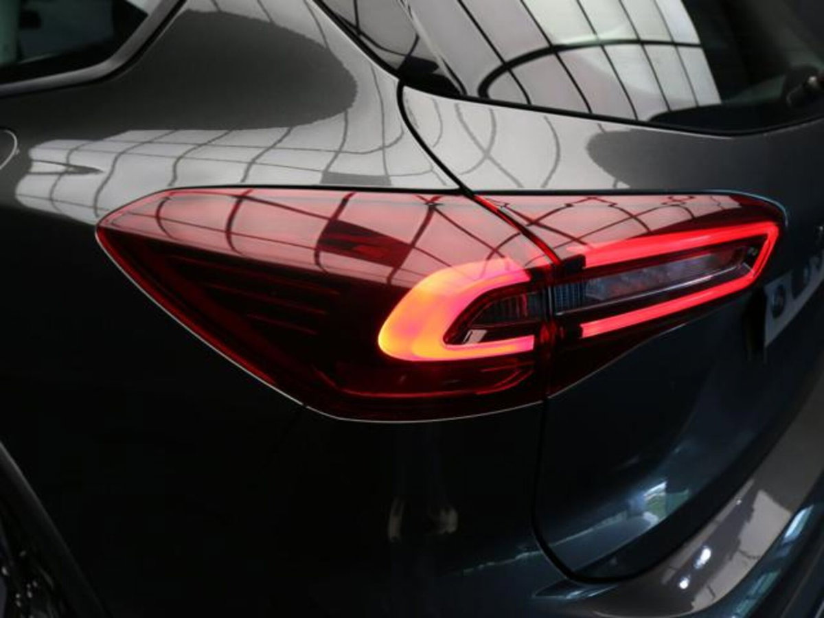 Ford Focus Station Wagon 1.0 EcoBoost Hybrid 125 CV Powershift SW Active Style (7)