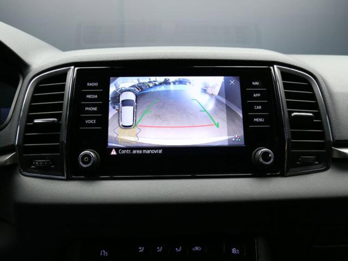 Skoda Karoq 2.0 tdi Executive 115cv (15)