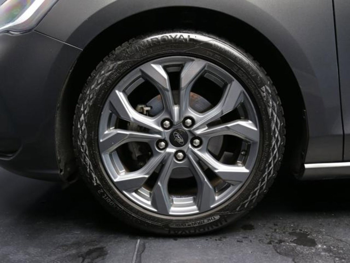 Ford Focus Station Wagon 1.0 EcoBoost Hybrid 155 CV SW ST-Line (5)