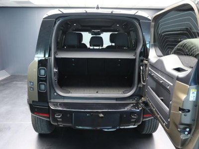 Land Rover Defender 110 3.0d i6 mhev X-Dynamic HSE awd 250cv auto (9)