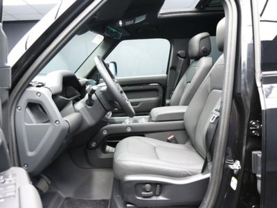 Land Rover Defender 110 3.0d i6 mhev X-Dynamic HSE awd 250cv auto (13)