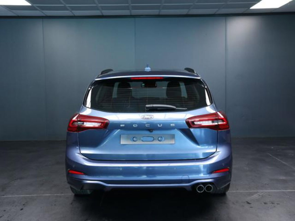 Ford Focus Station Wagon 1.5 EcoBlue 115 CV automatico SW ST-Line Design (4)