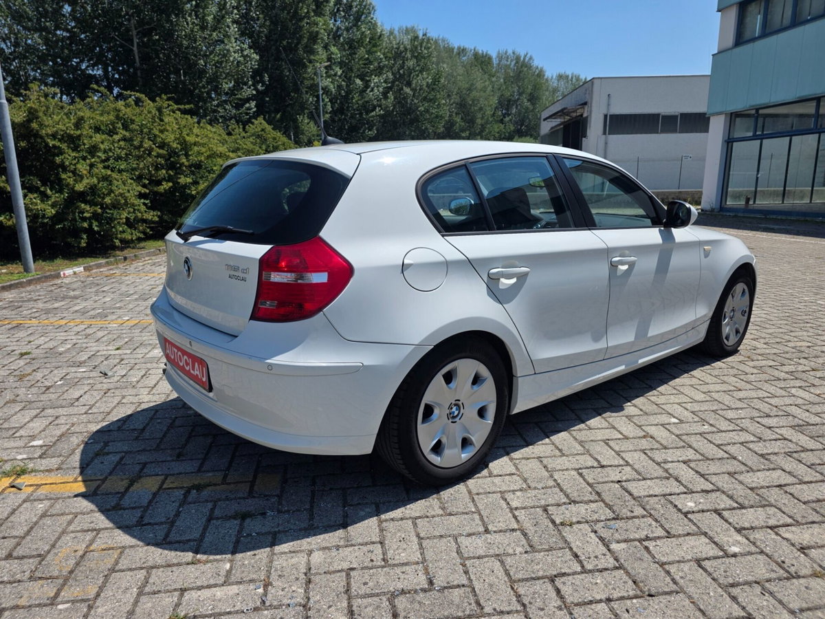 BMW Serie 1 116d 2.0 116CV cat 5 porte Futura DPF (6)
