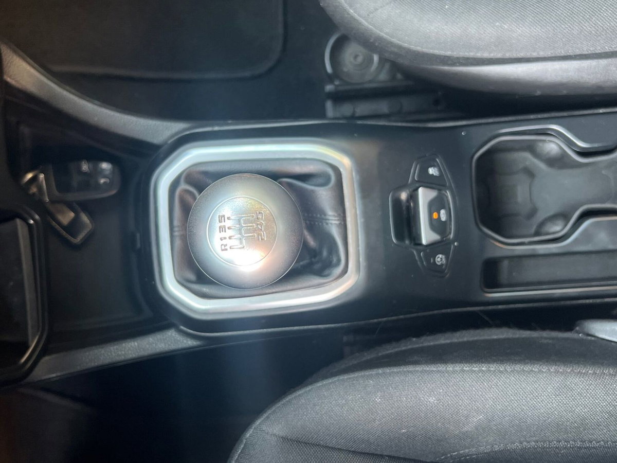 Jeep Renegade 1.0 T3 Longitude (17)