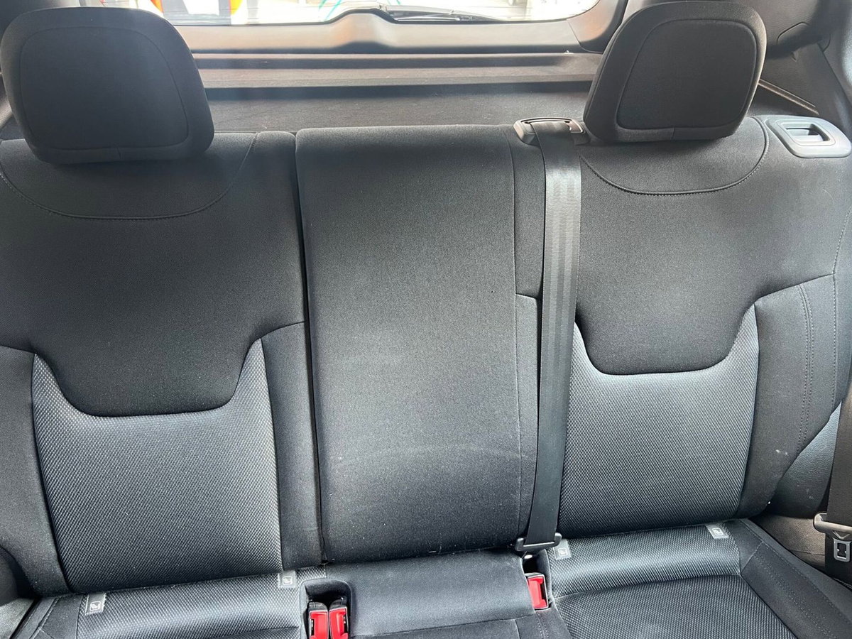 Jeep Renegade 1.0 T3 Longitude (18)
