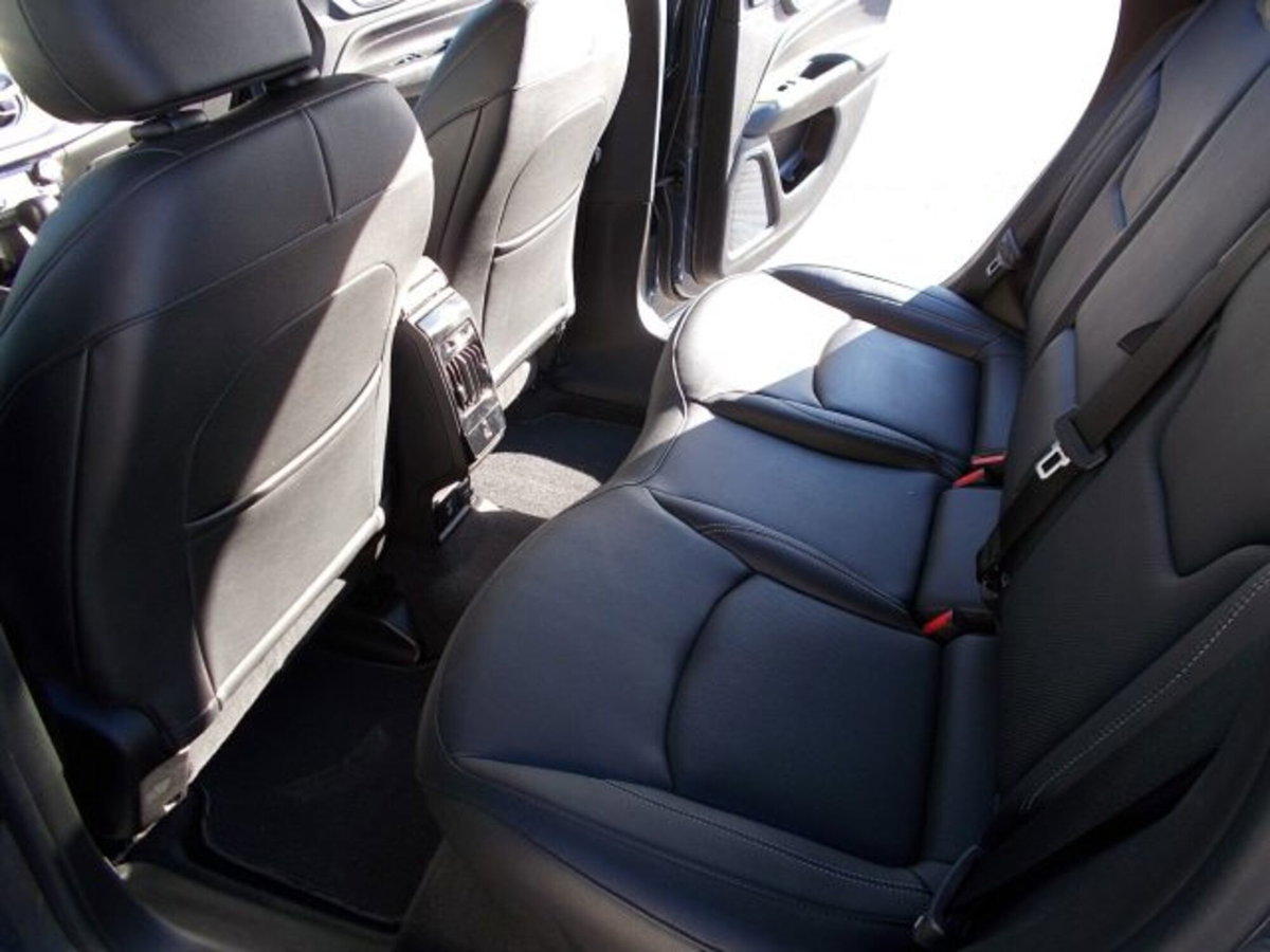 Jeep Compass 1.3 T4 240CV PHEV AT6 4xe S (11)