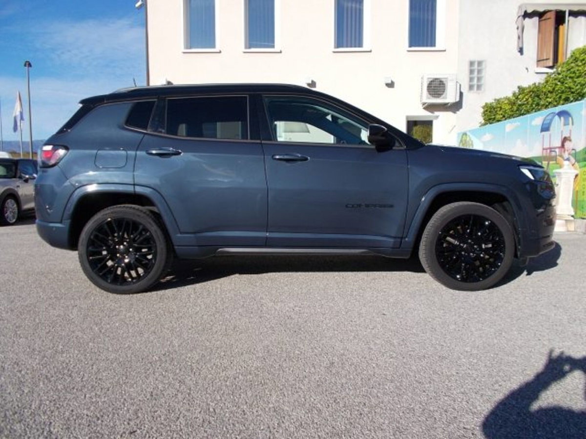 Jeep Compass 1.3 T4 240CV PHEV AT6 4xe S (5)
