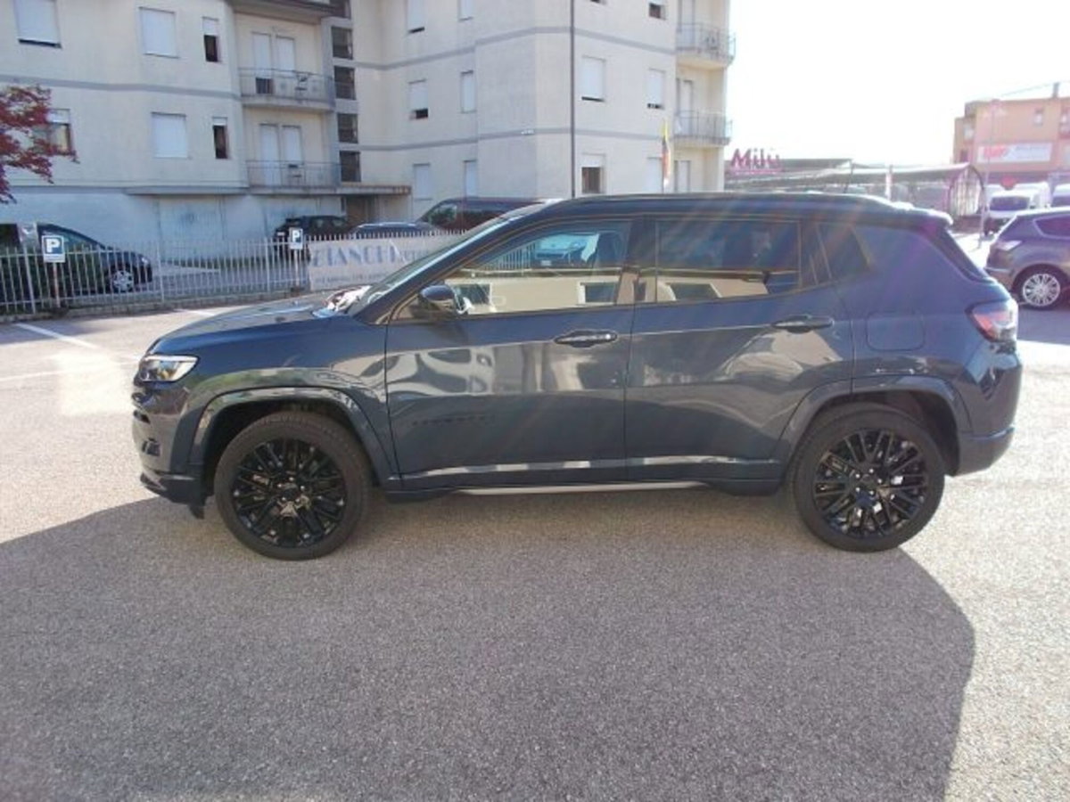 Jeep Compass 1.3 T4 240CV PHEV AT6 4xe S (7)