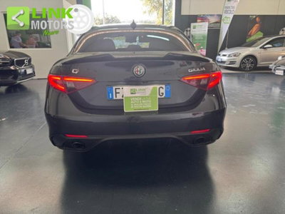 Alfa Romeo Giulia 2.2 Turbodiesel 210 CV AT8 AWD Q4 Veloce (4)