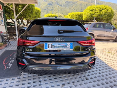 Audi Q3 35 TDI quattro S tronic Business (6)