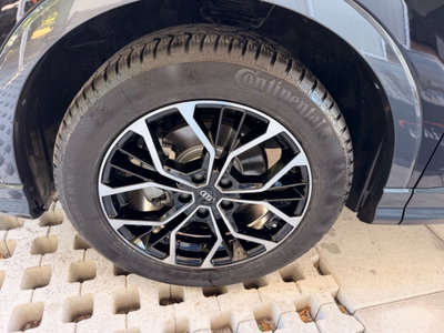 Audi Q3 35 TDI quattro S tronic Business (7)