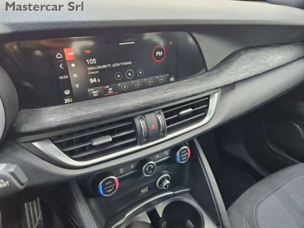 Alfa Romeo Stelvio 2.2 t Intensa Q4 210cv auto (13)