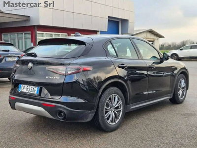 Alfa Romeo Stelvio 2.2 t Intensa Q4 210cv auto (9)