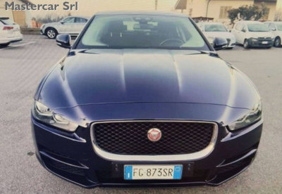 Jaguar XE 2.0 D Turbo 180CV Pure (4)