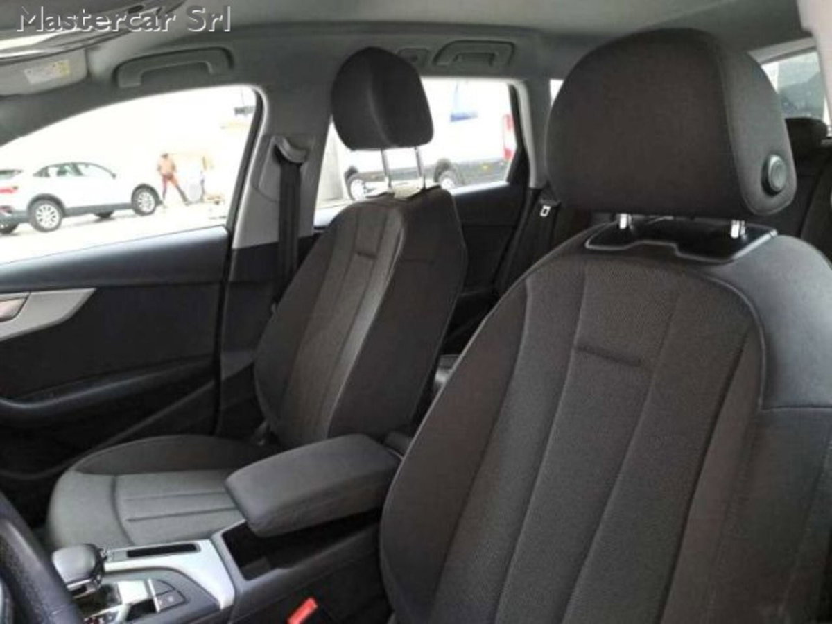 Audi A4 Avant 40 2.0 tdi mhev Business Advanced 204cv s-tronic (7)