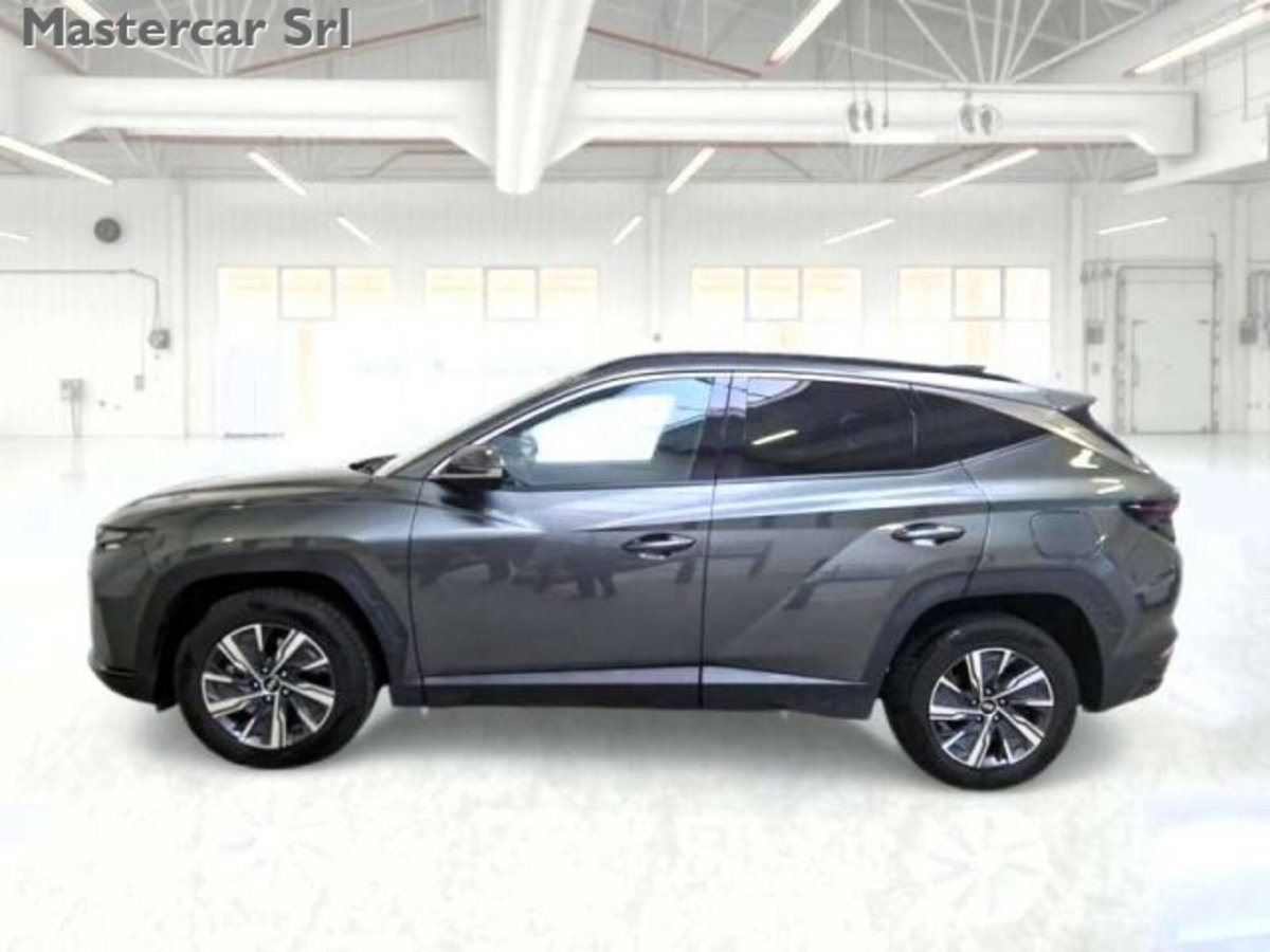 Hyundai Tucson 1.6 hev Xline 2wd auto (4)