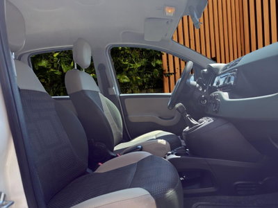Fiat Panda 1.3 MJT 95 CV S&S 4x4 (16)