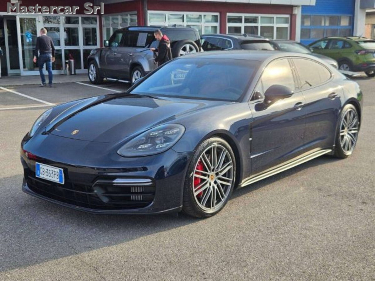 Porsche Panamera 4.0 GTS (2)