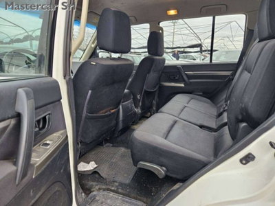 Mitsubishi Pajero 3.2 DI-D 16V aut. 5p. Instyle DPF (13)