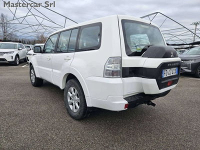 Mitsubishi Pajero 3.2 DI-D 16V aut. 5p. Instyle DPF (4)