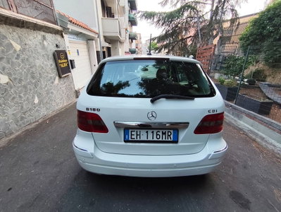 Mercedes-Benz Classe B 180 CDI Premium (4)
