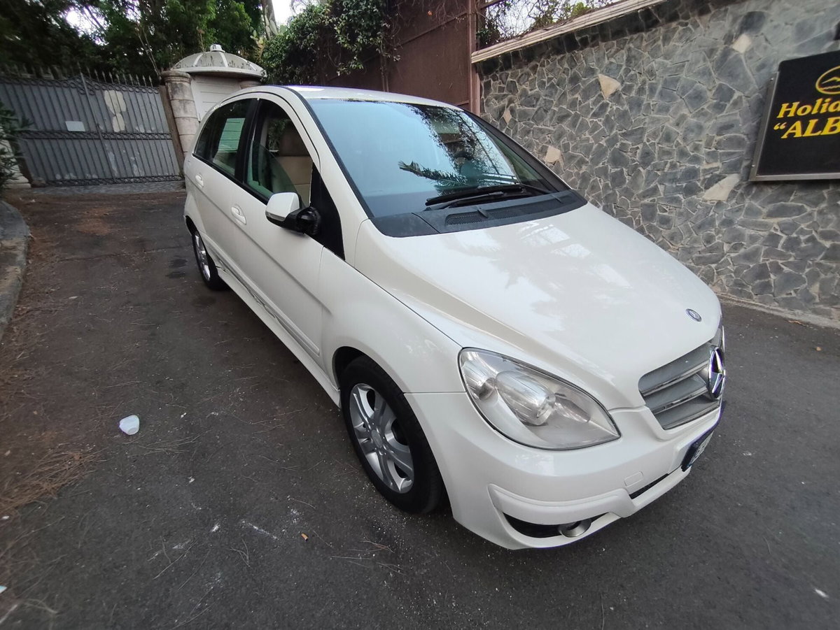 Mercedes-Benz Classe B 180 CDI Premium (6)