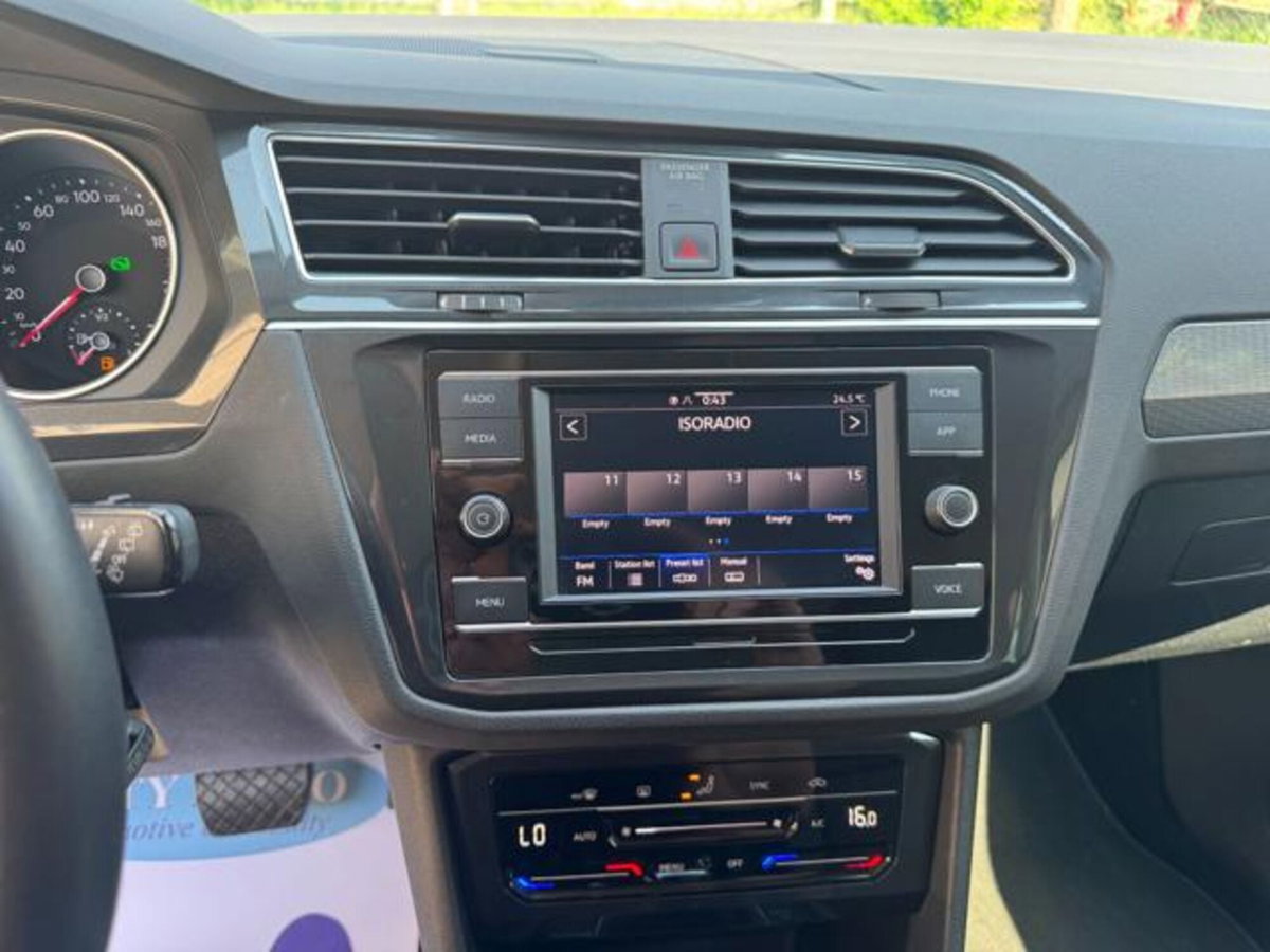 Volkswagen Tiguan 2.0 TDI 150 CV SCR DSG 4MOTION Life (11)
