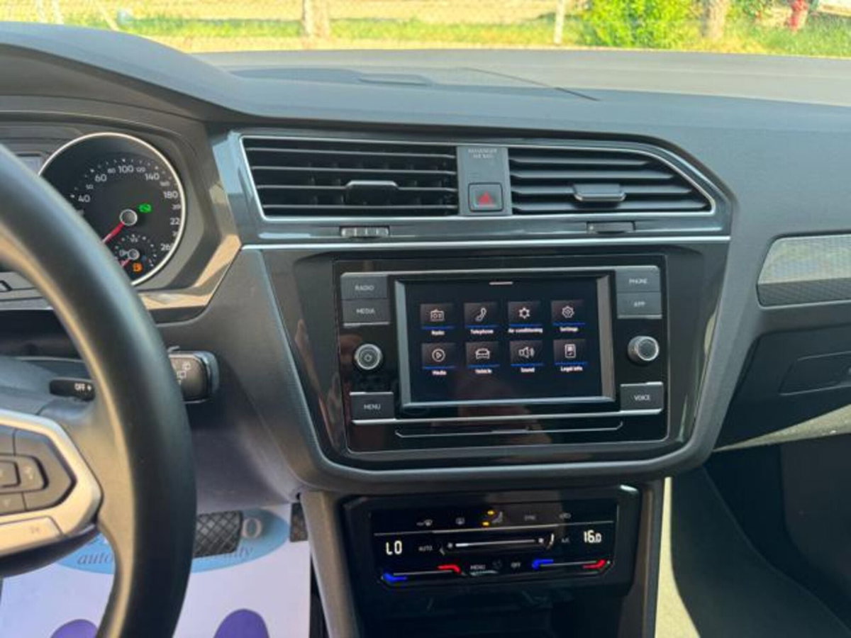 Volkswagen Tiguan 2.0 TDI 150 CV SCR DSG 4MOTION Life (13)