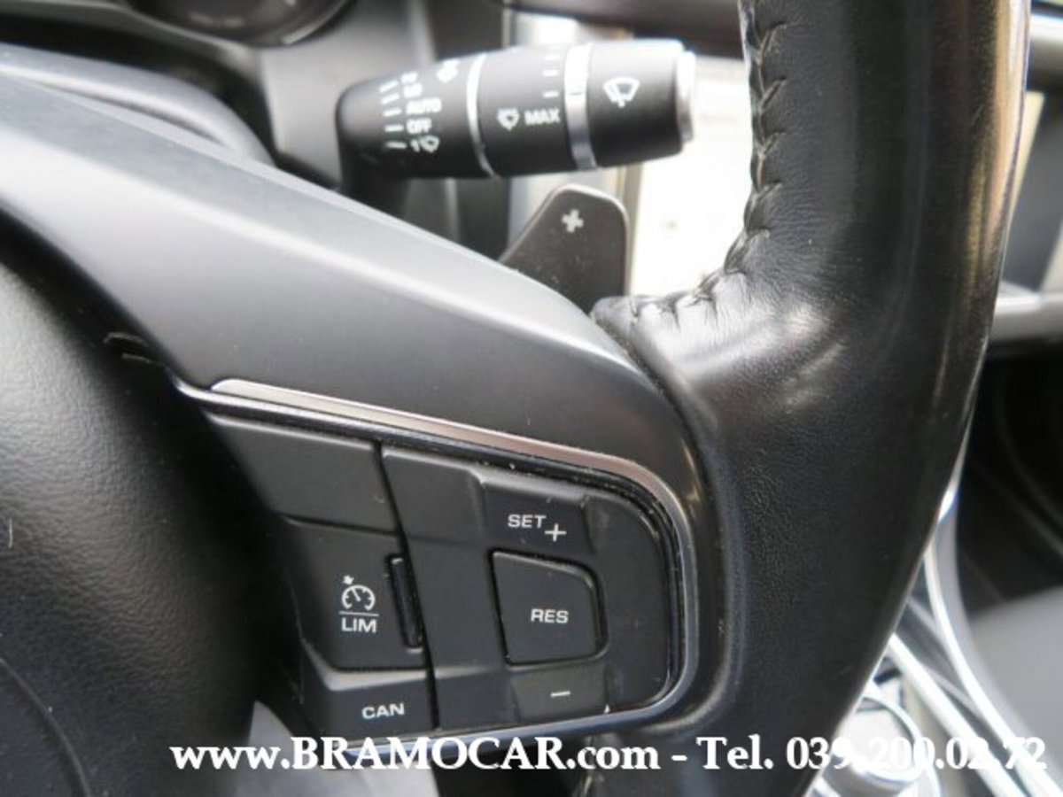 Jaguar XF 2.0 D 163 CV Pure (19)