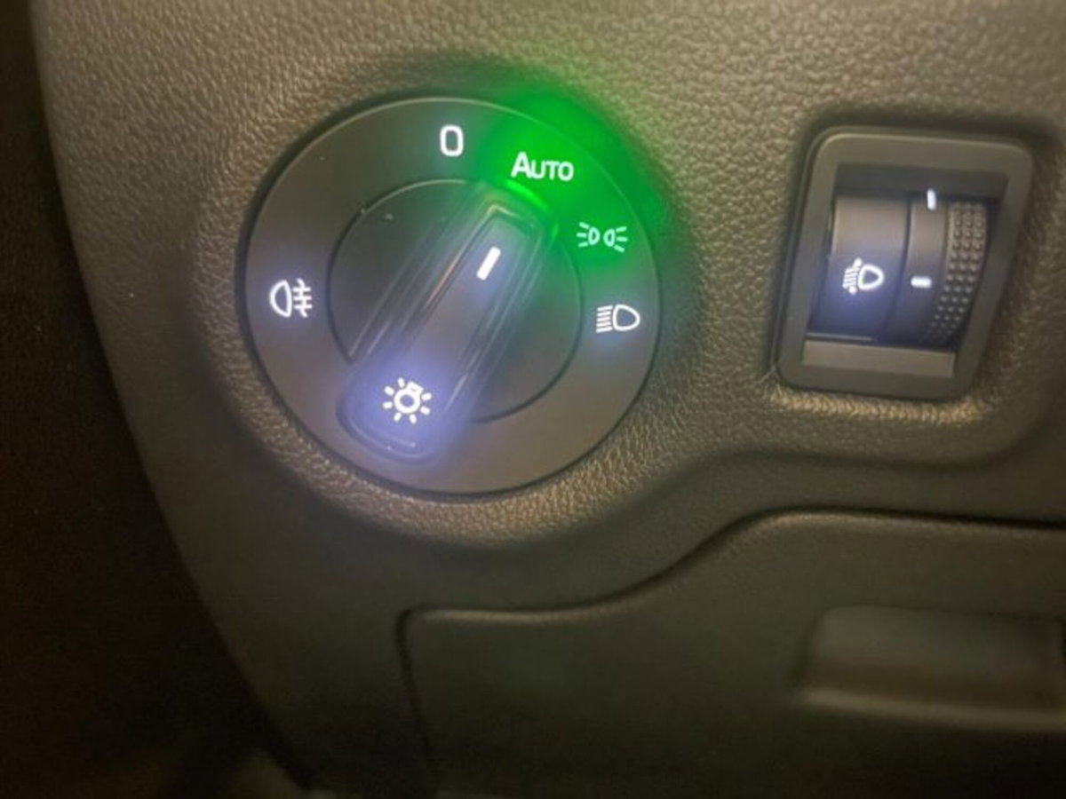 Skoda Fabia 1.0 TSI EVO 95 CV Ambition (20)