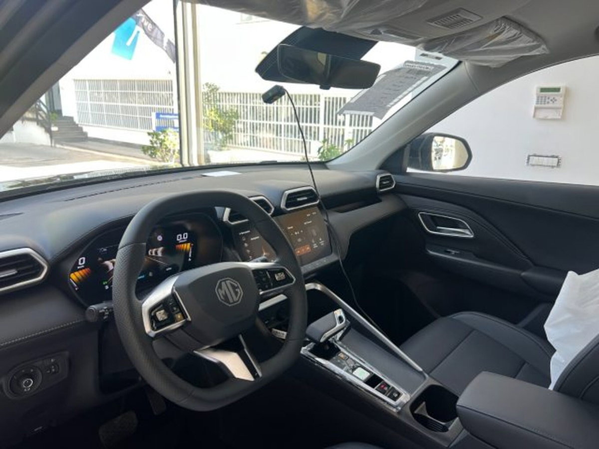 Mg ZS ZS 1.5 Luxury (12)