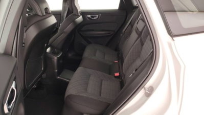 Volvo XC60 T6 Recharge AWD Plug-in Hybrid automatico Core (15)