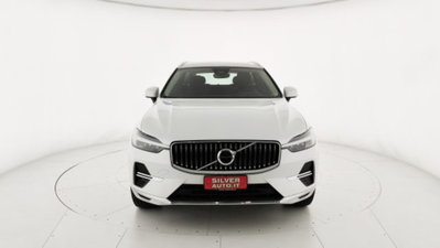 Volvo XC60 T6 Recharge AWD Plug-in Hybrid automatico Core (2)