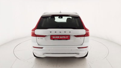 Volvo XC60 T6 Recharge AWD Plug-in Hybrid automatico Core (6)