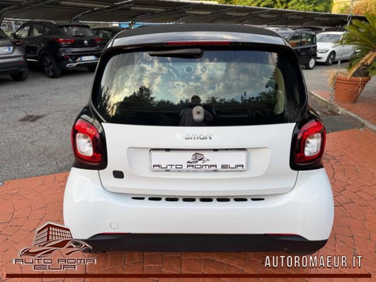 smart Fortwo EQ Racingreen (22kW) (4)
