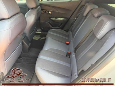 Peugeot 2008 BlueHDi 100 S&S Allure Navi Pack (16)