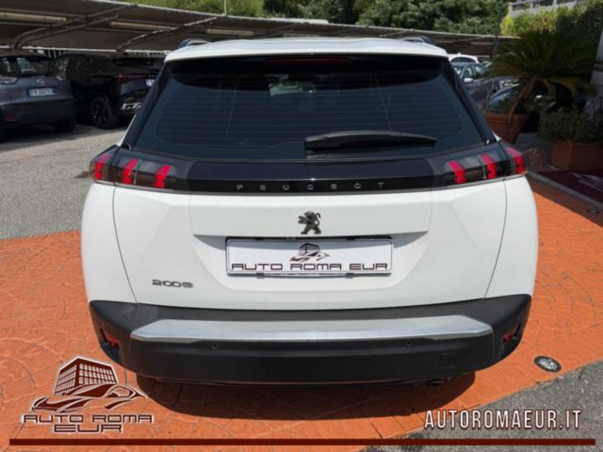 Peugeot 2008 BlueHDi 100 S&S Allure Navi Pack (4)