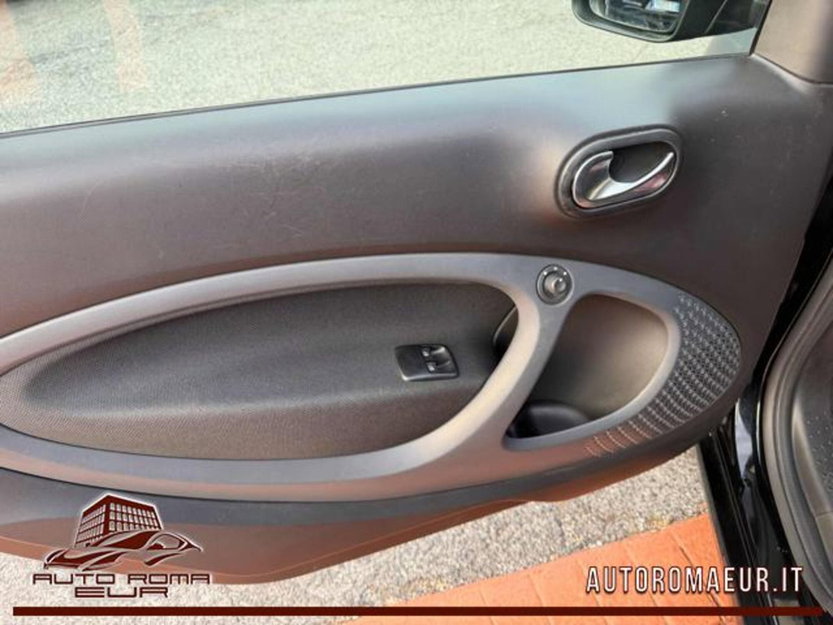 smart Fortwo 70 1.0 twinamic Superpassion (10)