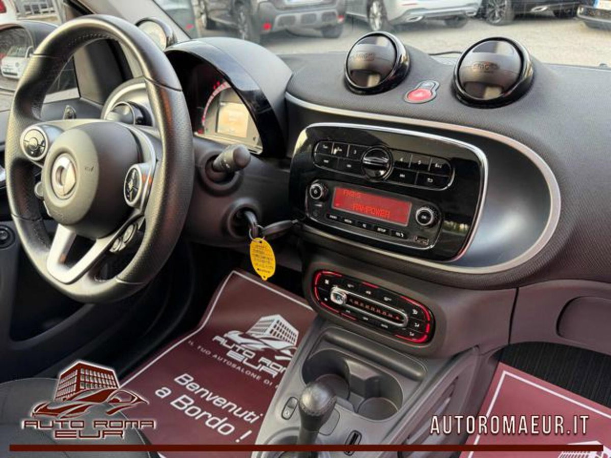 smart Fortwo 70 1.0 twinamic Superpassion (18)