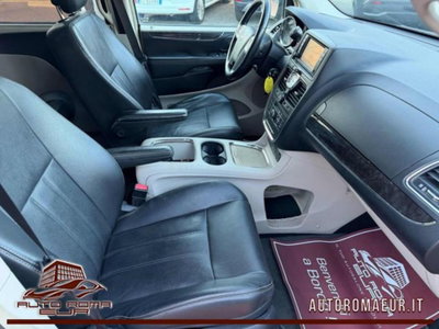 Lancia Voyager 2.8 Turbodiesel Platinum 163 CV (19)