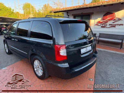 Lancia Voyager 2.8 Turbodiesel Platinum 163 CV (3)