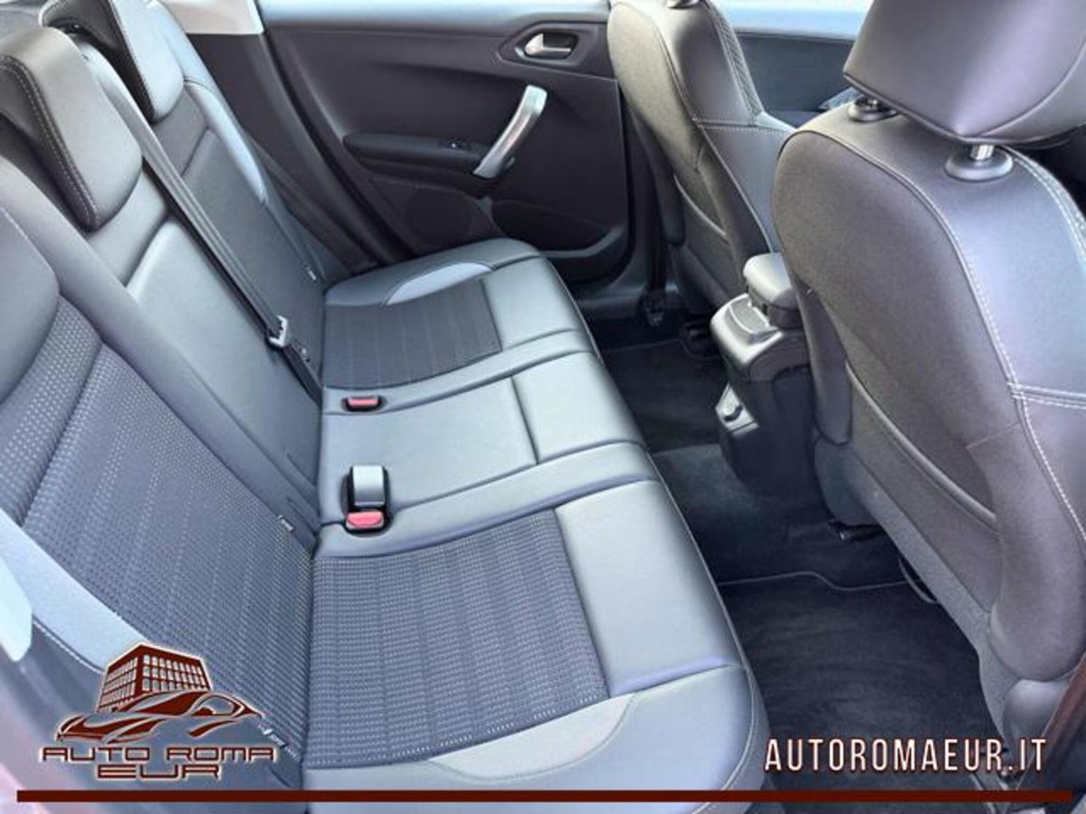 Peugeot 2008 Turbo 130 EAT6 S&S Allure (18)