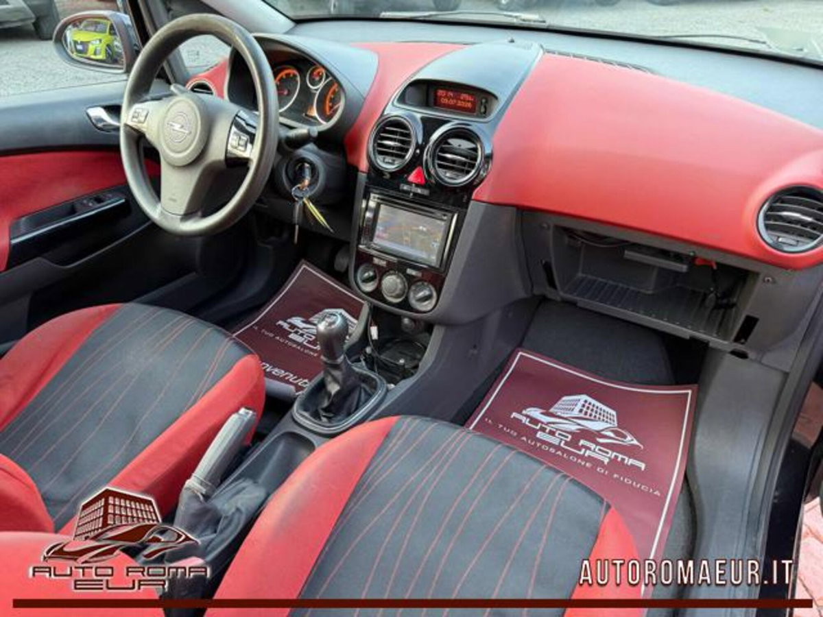 Opel Corsa 1.2 80CV 3 porte GPL-TECH Enjoy (18)