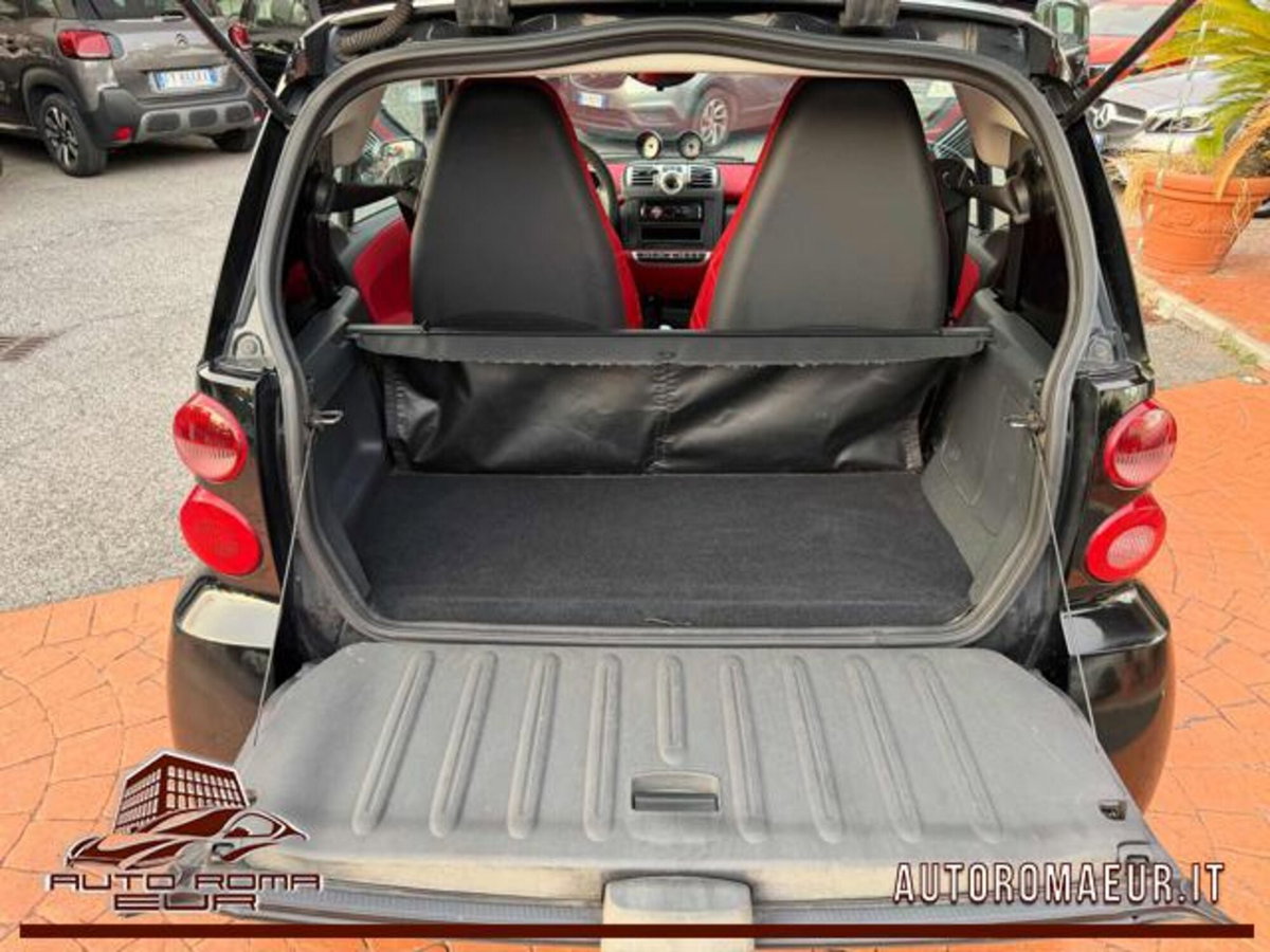 smart Fortwo 1000 52 kW MHD coupé pulse (14)