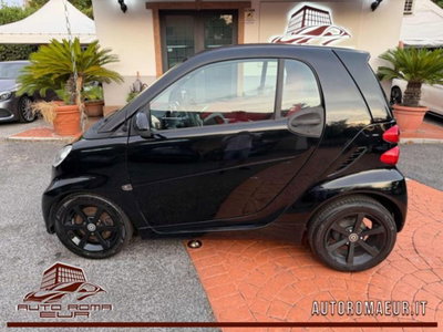 smart Fortwo 1000 52 kW MHD coupé pulse (2)