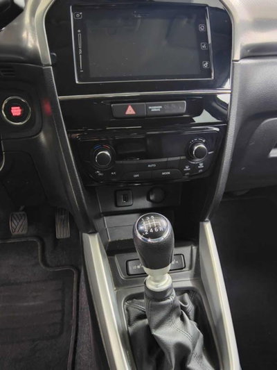 Suzuki Vitara 1.6 DDiS 4WD AllGrip V-Top (6)