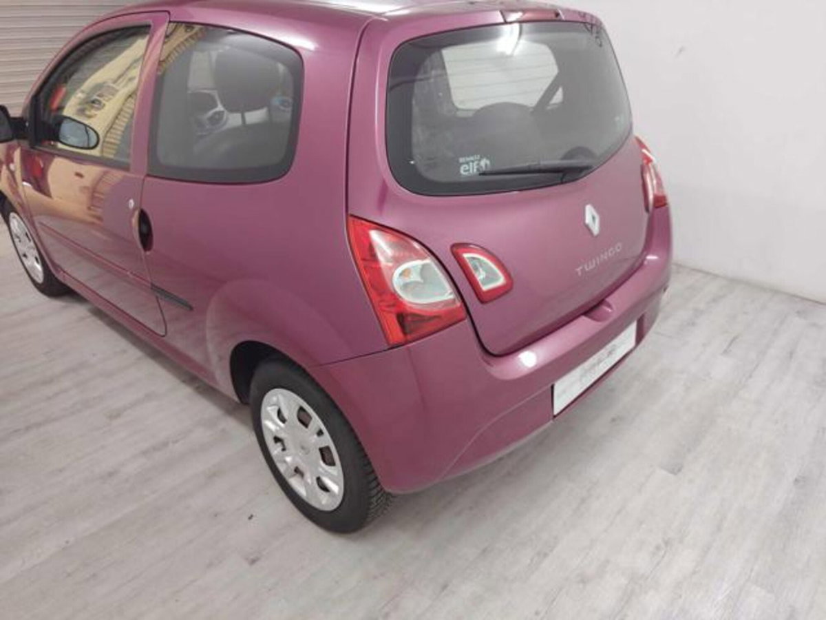 Renault Twingo 1.2 16V Live (4)