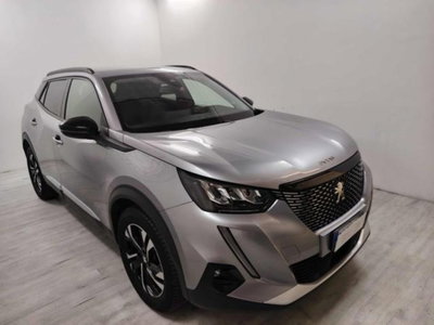 Peugeot 2008 PureTech 100 S&S Allure (2)